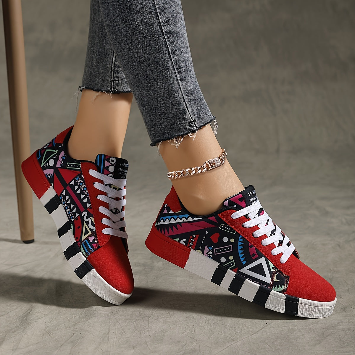 YAMEPP Women's Low-Top Sneakers with Round Toe & Geometric Skate Shoes - - Lace-Up Casual Athletic Wear, Sole for Hiking, Skateboarding & Everyday - -Terrain Versatile Footwear (Hand Washable), Women Shoes