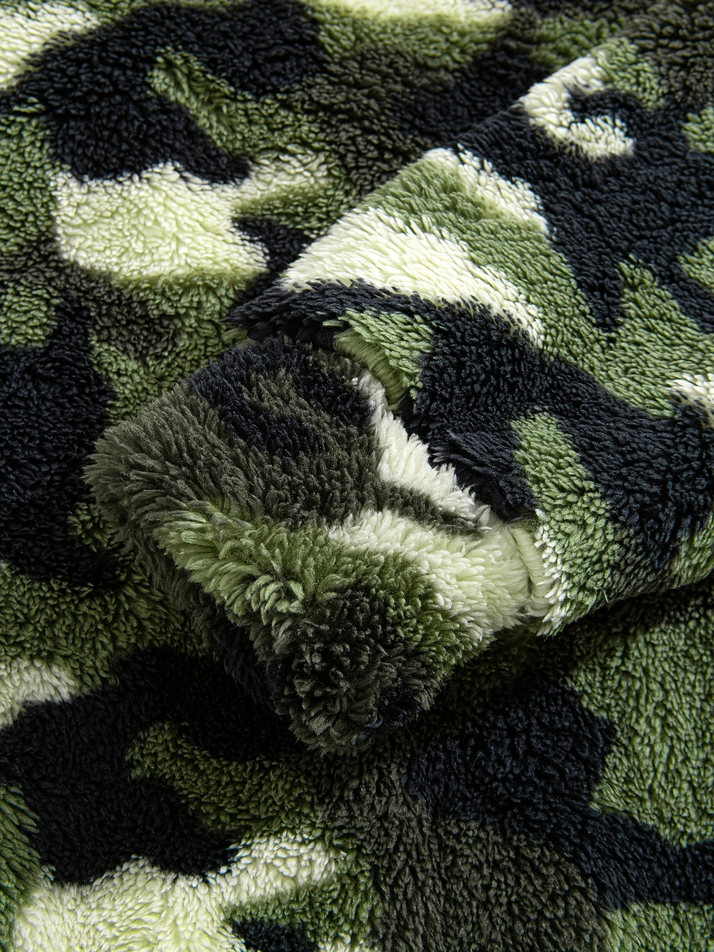 Thickened Double-Sided Plush Camouflage Random Print Hooded Warm Sweatshirt, Hunting