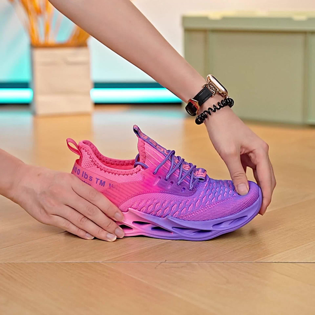 Pink Purple Gradient Women'S Casual Running Shoes: Mesh Knit And Hollow Sole, Lace-Up Sports Fitness Shoes for Running Training, Everyday Outdoor, Women Shoes, Sneakers