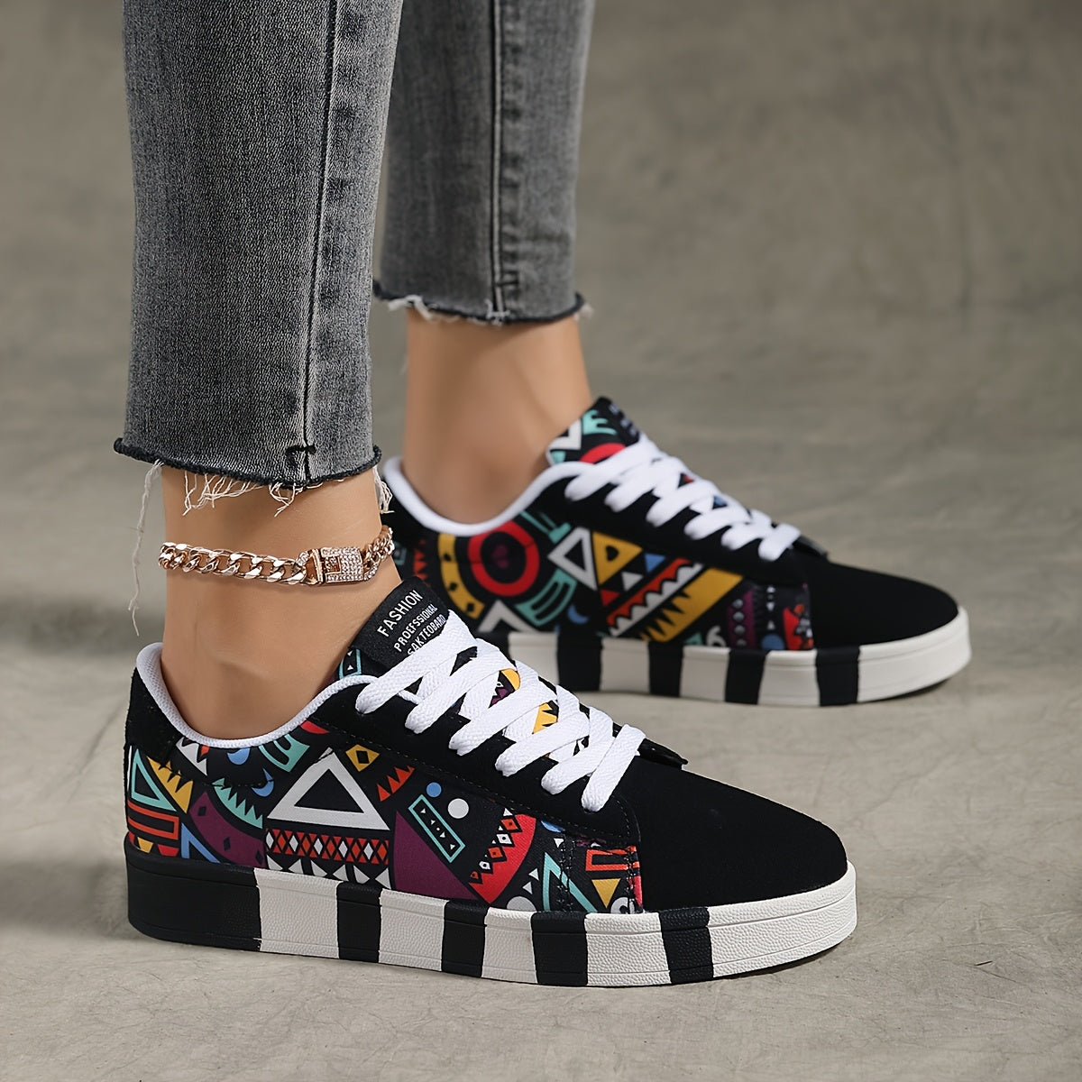 YAMEPP Women's Low-Top Sneakers with Round Toe & Geometric Skate Shoes - - Lace-Up Casual Athletic Wear, Sole for Hiking, Skateboarding & Everyday - -Terrain Versatile Footwear (Hand Washable), Women Shoes