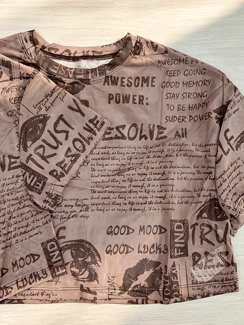 Women's Summer Fashion Newspaper Print Mesh Short Sleeve Crop Top