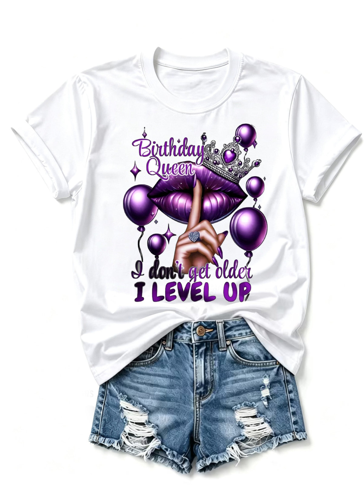 Fun Birthday Queen T Shirt 'I Don'T Age I Upgrade' Slogan with Crown And Lip Print Loose Version Short Sleeve Crew Neck Stretch Medium Fabric Machine Washable Casual Top Perfect for Casual Retro Casual Round Neck Printed T-shirt