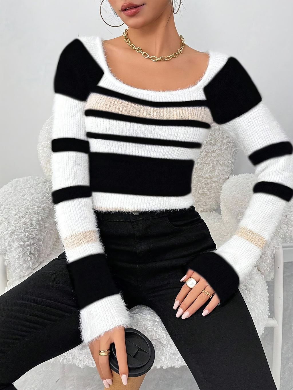 Elegant Special Edition Color-Block Slim-Fit Plush Pullover Sweater