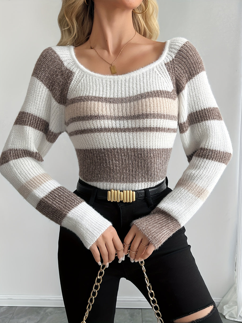 Elegant Special Edition Color-Block Slim-Fit Plush Pullover Sweater
