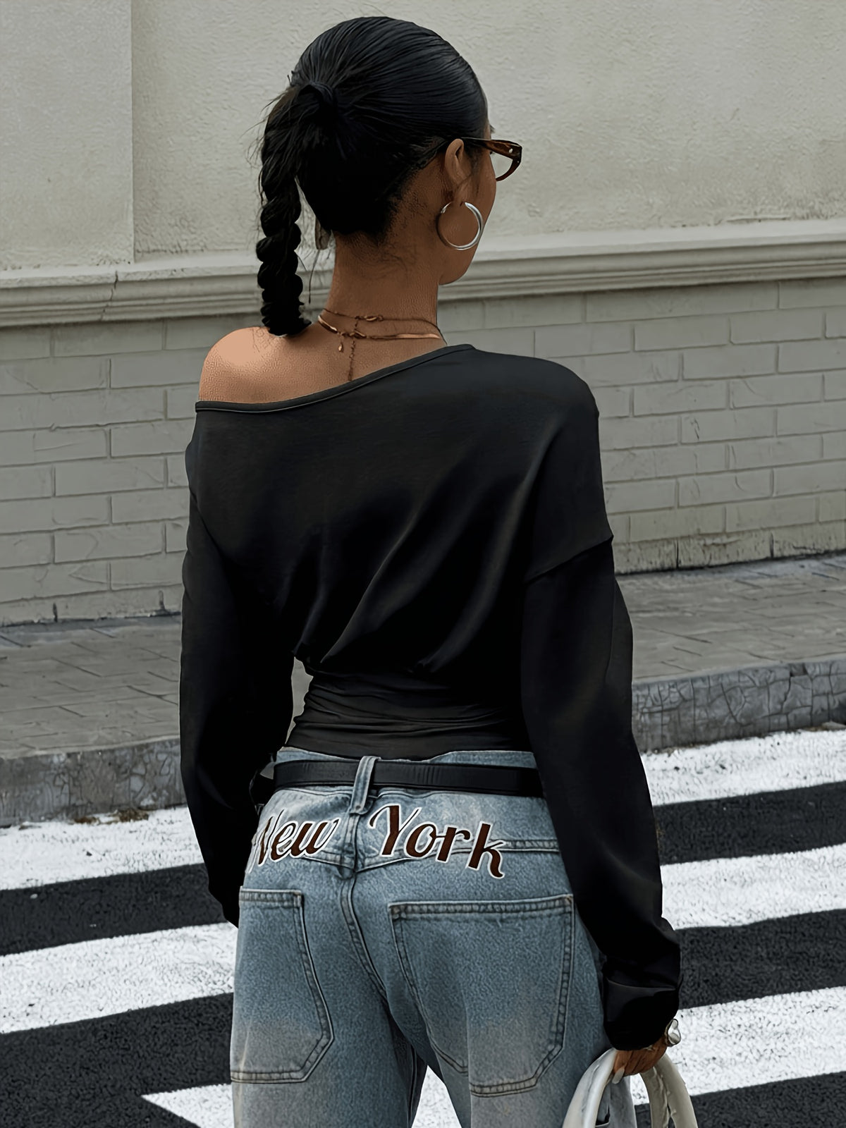 Women'S Letter Print Asymmetrical Shoulder Fitted Short Sleeve Long Sleeve T-Shirt, Suitable for Outdoor, Streetwear, And Y2K Style Clothing