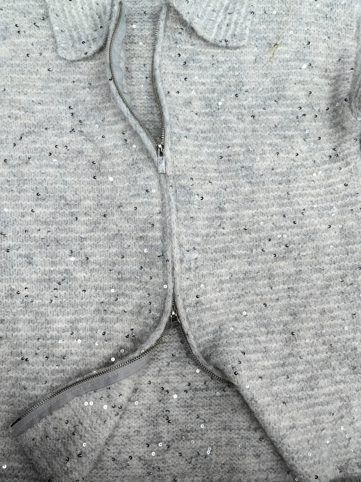 Simple and Stylish Sequined Cardigan, Solid Color Zipper Lapel Autumn/Winter Outerwear, Niannian
